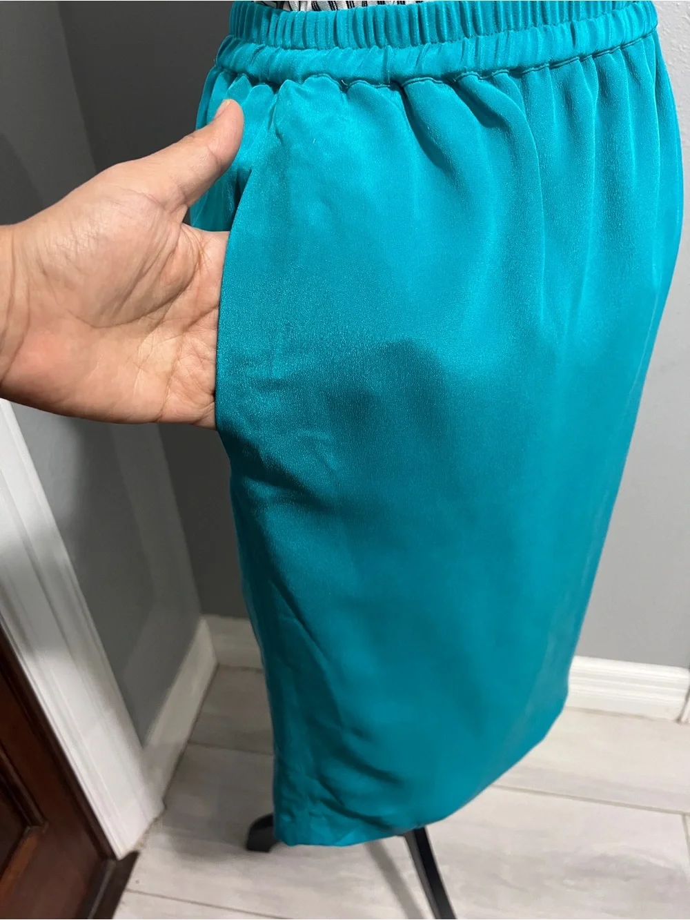 Vintage Adrianna Papell 100% Silk Teal Midi Skirt Pockets 6